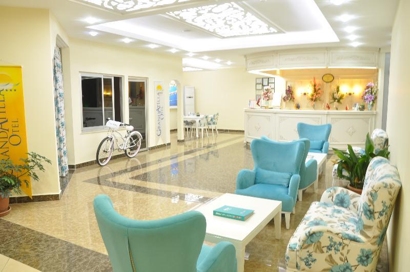 Grand Ati̇Lla Hotel Alanya Exterior photo