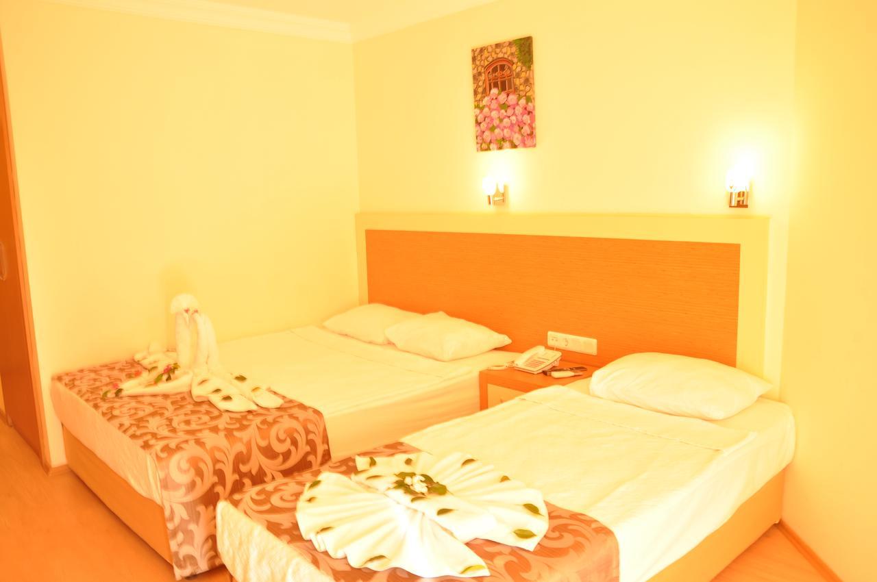 Grand Ati̇Lla Hotel Alanya Exterior photo