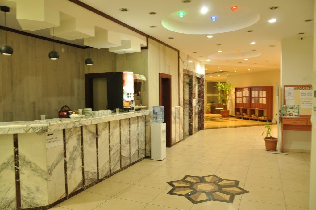 Grand Ati̇Lla Hotel Alanya Exterior photo