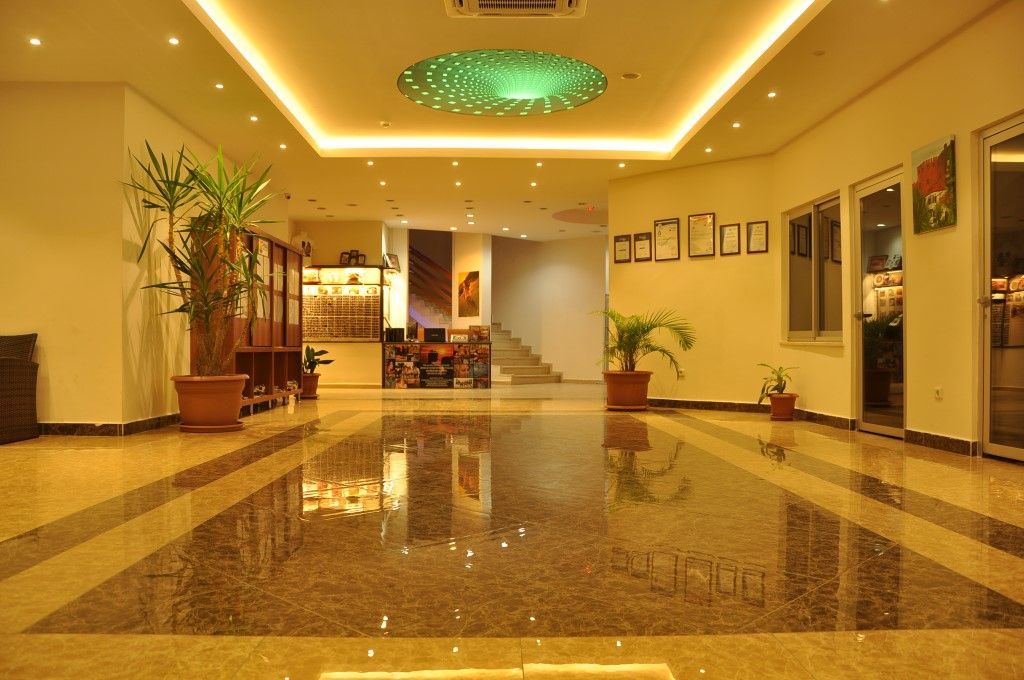 Grand Ati̇Lla Hotel Alanya Exterior photo